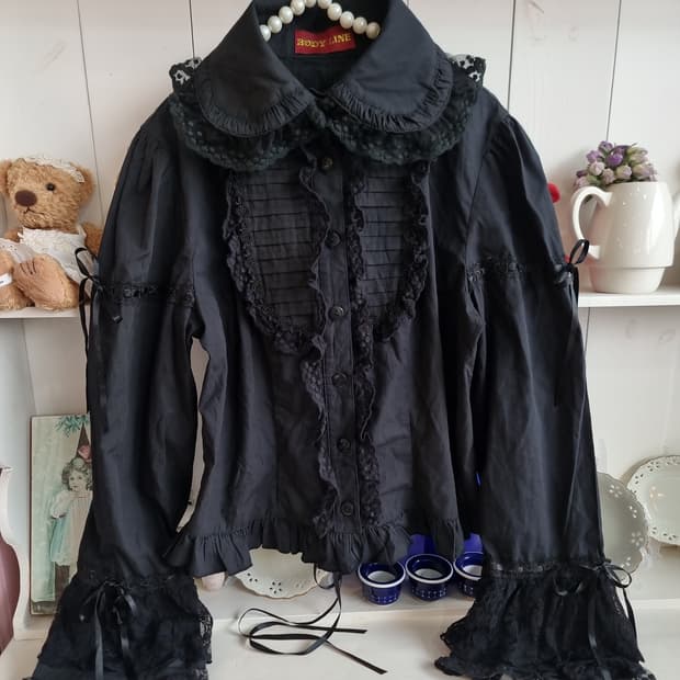 BODY LINE 블랙 레이스 블라우스