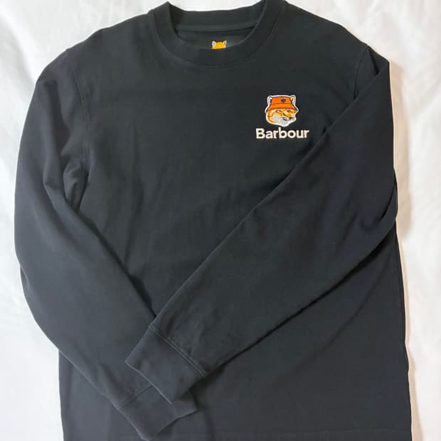 바버 x 메종키츠네 맨투맨