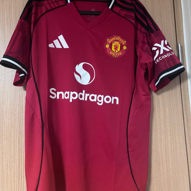 맨체스터유나이티드 24/25 L사이즈 판매합니다