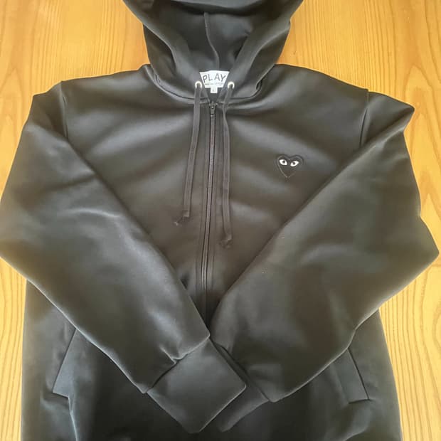 플레이 꼼데가르송 빅 블랙 하트 프린트 후드 집업 블랙 L