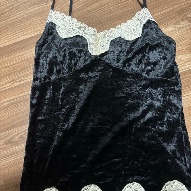 VTG 레이스 나시