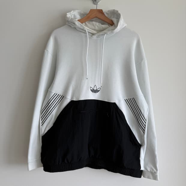 아디다스(adidas) 후드