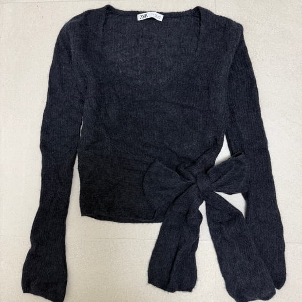 자라 모헤어 리본 유넥 니트