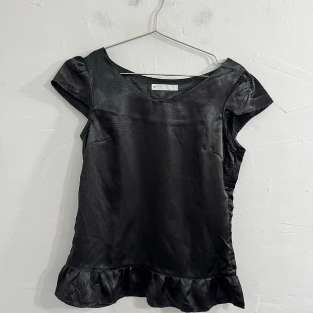 glossy blouse