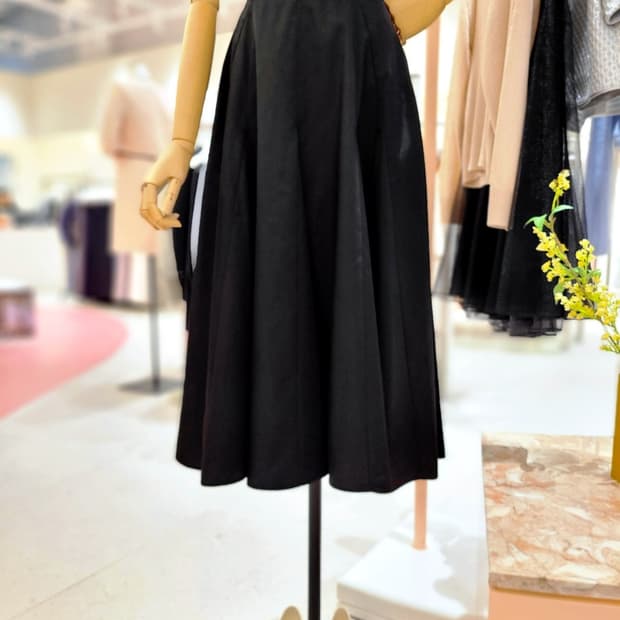 새상품)잇미샤 ysk-400 플리츠스커트