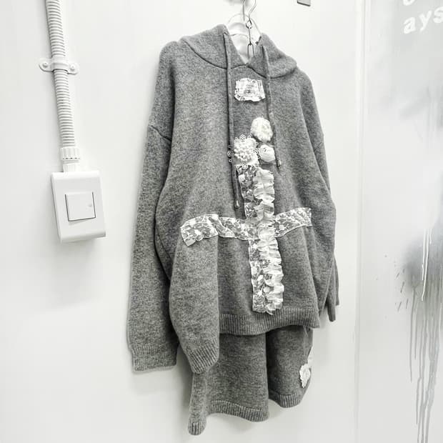 Whisper Knit Set