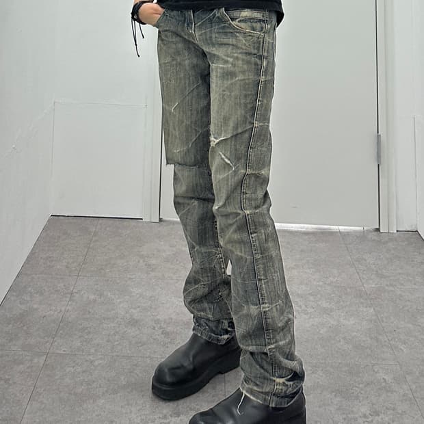 Superubis distressed denim jeans