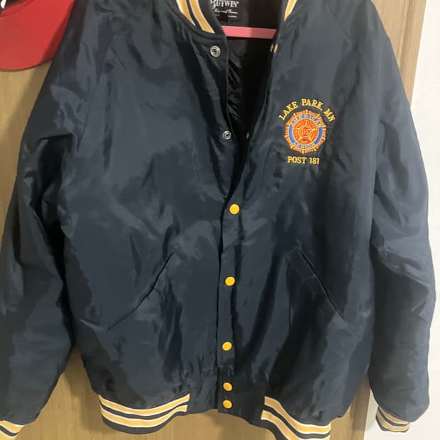 빈티지 BUTWIN 바시티자켓 USA 단체자켓 크롭핏 네이비