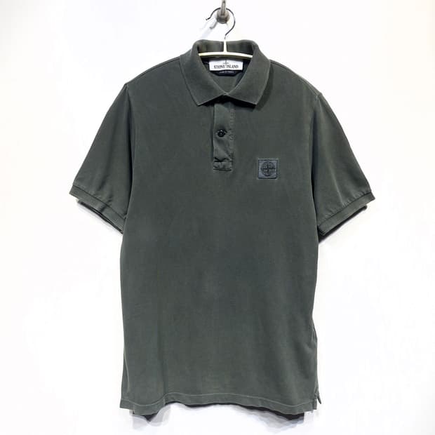 스톤아일랜드(STONE ISLAND)피그먼트 카라 티셔츠