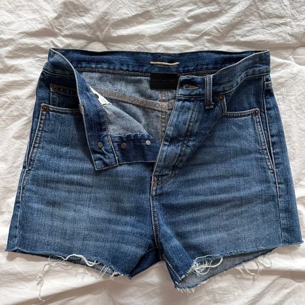 생로랑 청 반바지