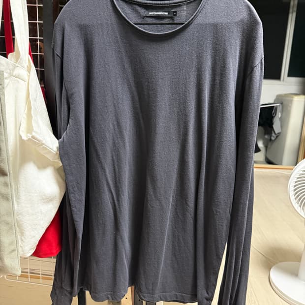 해칭룸 boxer tee blue charcoal