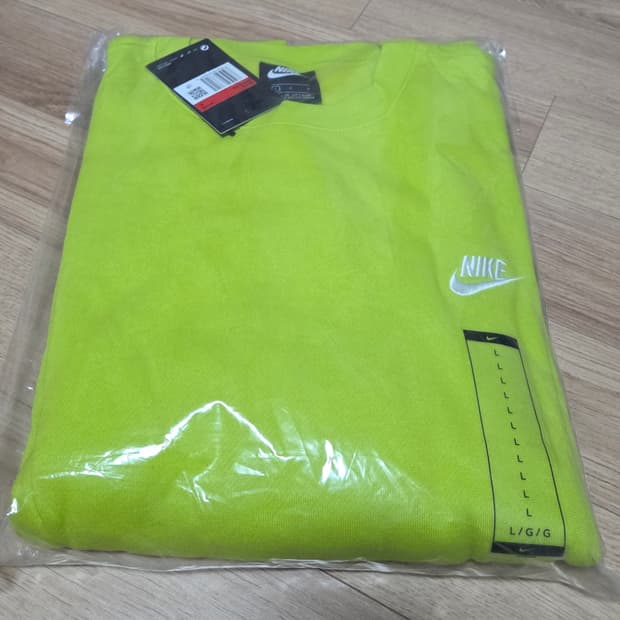 나이키 라임 맨투맨 L사이즈 기모