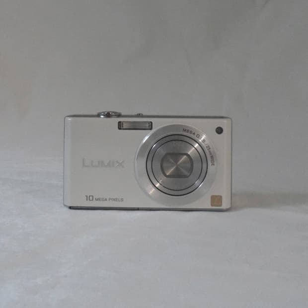 파나소닉 루믹스 DMC-FX37