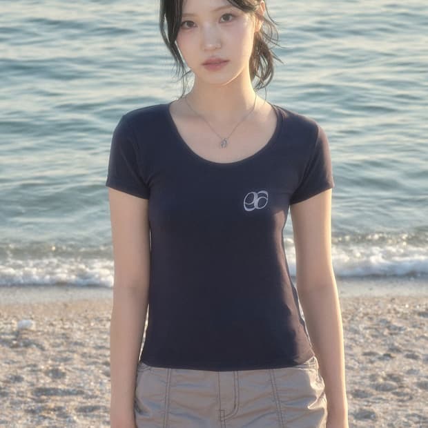 애즈온 유넥 티 네이비