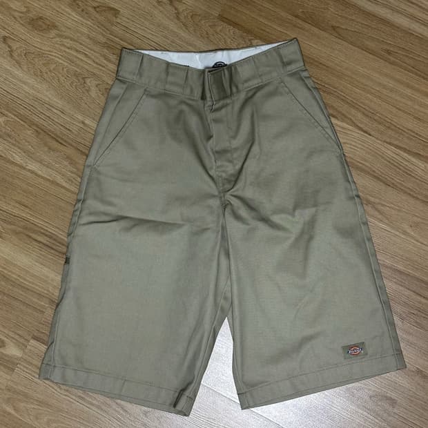 디키즈 루즈핏 반바지 28