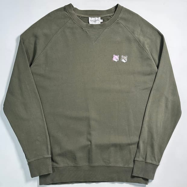 메종키츠네 더블폭스헤드 카키 맨투맨