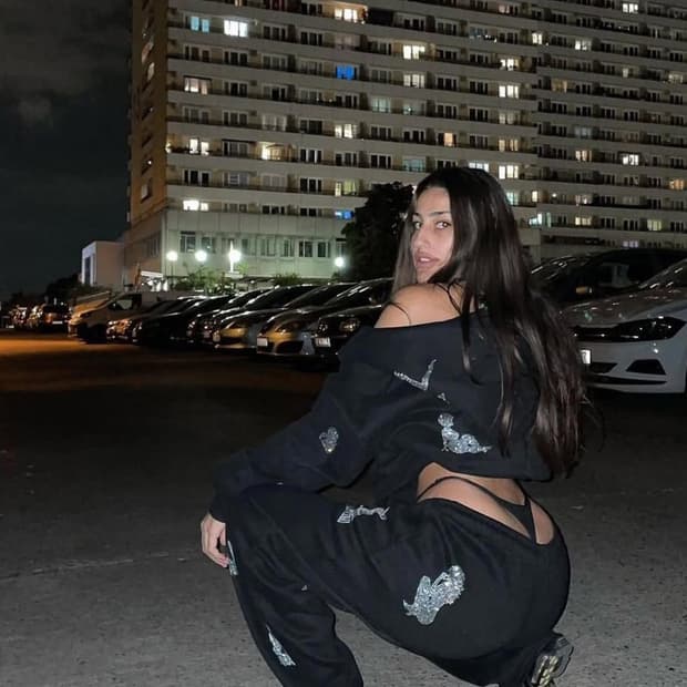 Named Collective UNREALISTICIDEALS 조거팬츠