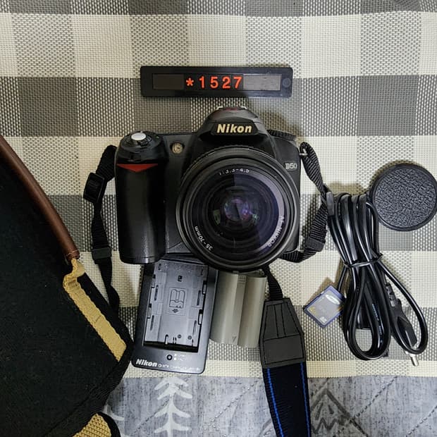 니콘 D50 디지털카메라 35-70 줌렌즈 가방 세트