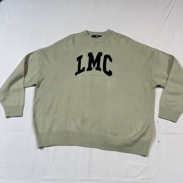 L) LMC 로고 니트 스웨터 카키