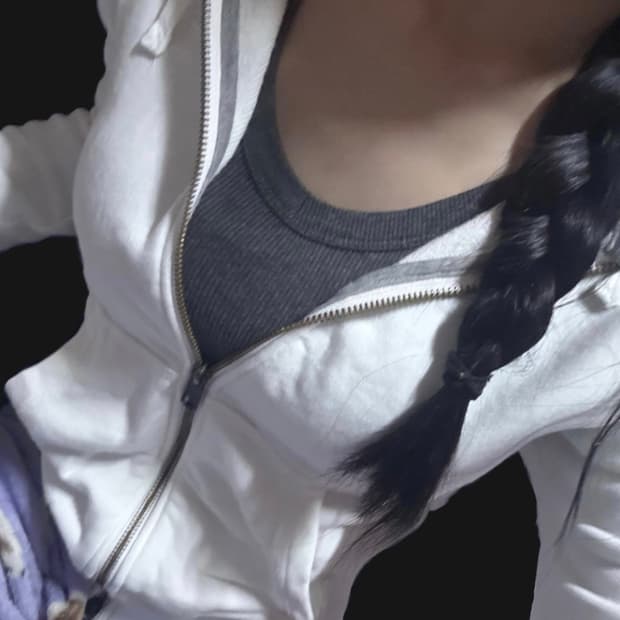 나이키 투웨이 화이트 슬림핏 후드집업