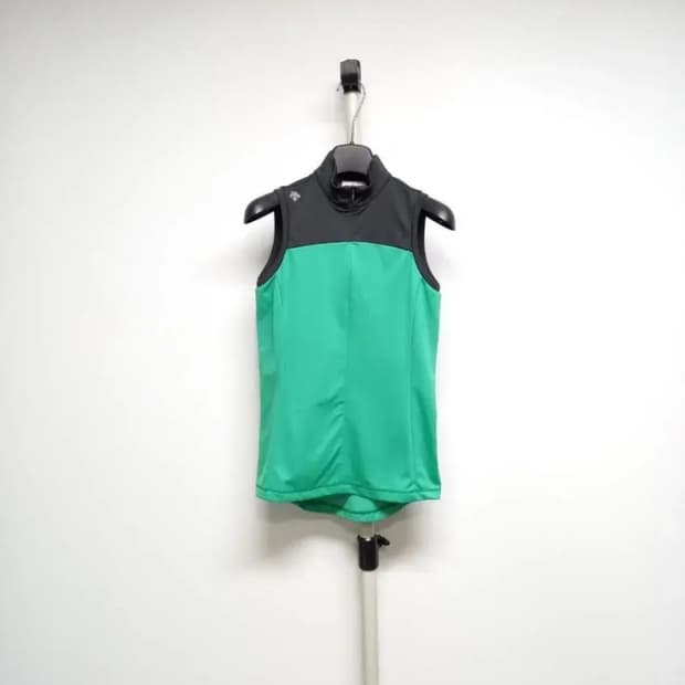 새 데상트골프 여름민소매 티 55