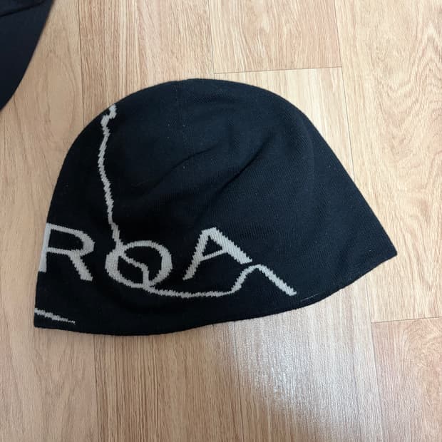 로아 하이킹 비니 