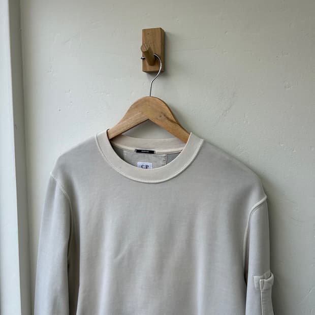 15948 - C.P 컴퍼니 렌즈 맨투맨