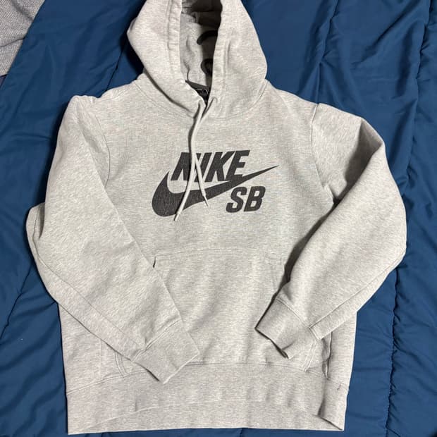 나이키 sb후드티