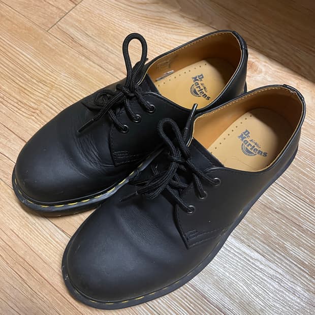 닥터마틴 1461 스무스 240