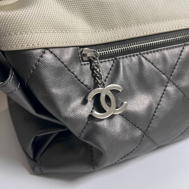 샤넬 비아리츠 숄더백 미디움 사이즈 