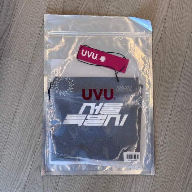 [M] UVU 서울 '26 레이싱 베스트 네이비 블루 새상품
