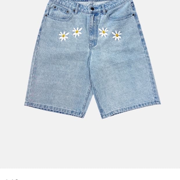 라브로스 4데이지 반바지 32사이즈