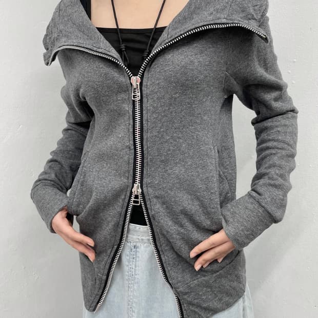 차콜 하이넥 투웨이 후드집업