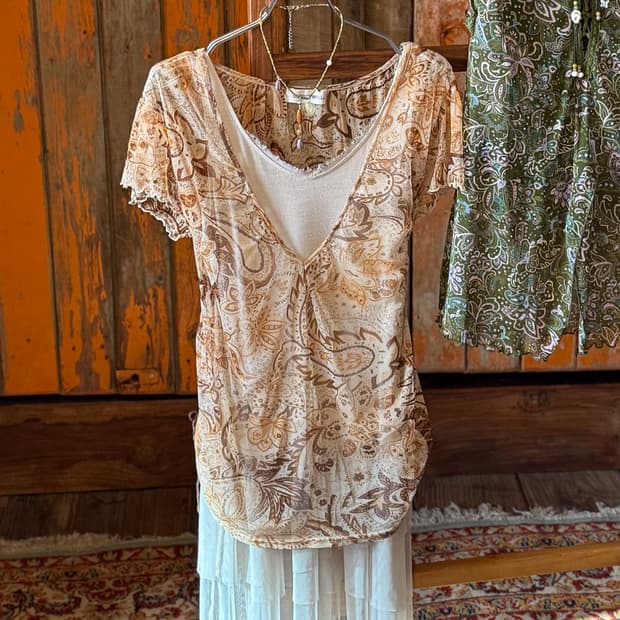 Paisley Lace-Up Blouse 0001