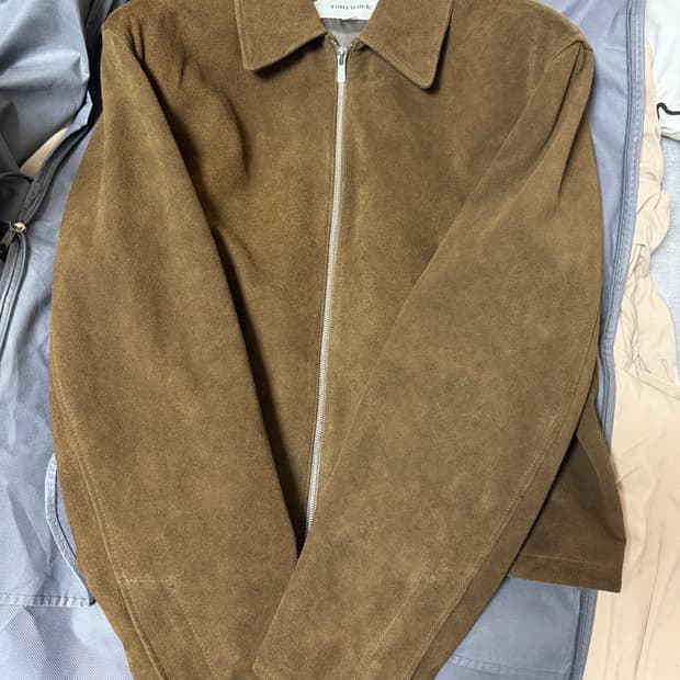 토니웩 스웨이드 자켓 판매합니다