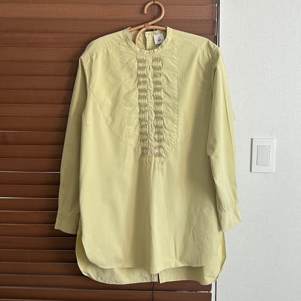 6(ROKU) PIN TUCK SHIRT