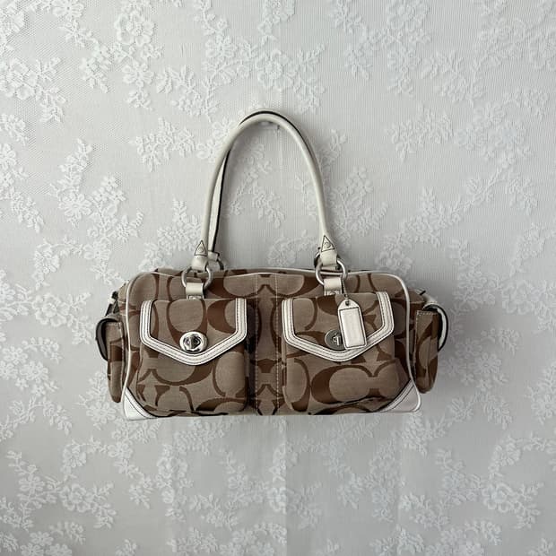 코치 시그니처 숄더백