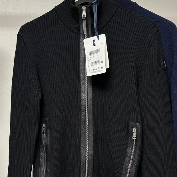 몽클레어 트리콧 니티드 레더포인트 자켓 23fw 새상품