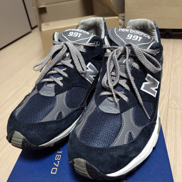 뉴발란스 991 네이비 285