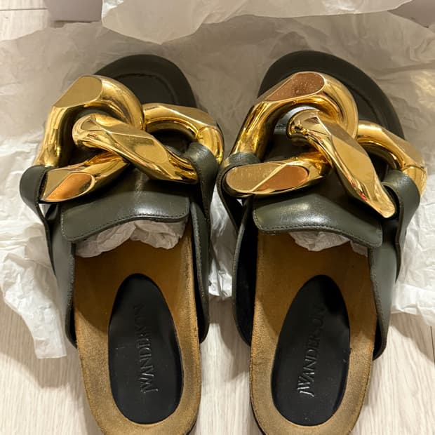 JW 앤더슨 올리브 체인 뮬 36