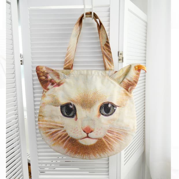 AHCAHCUM 고양이 백