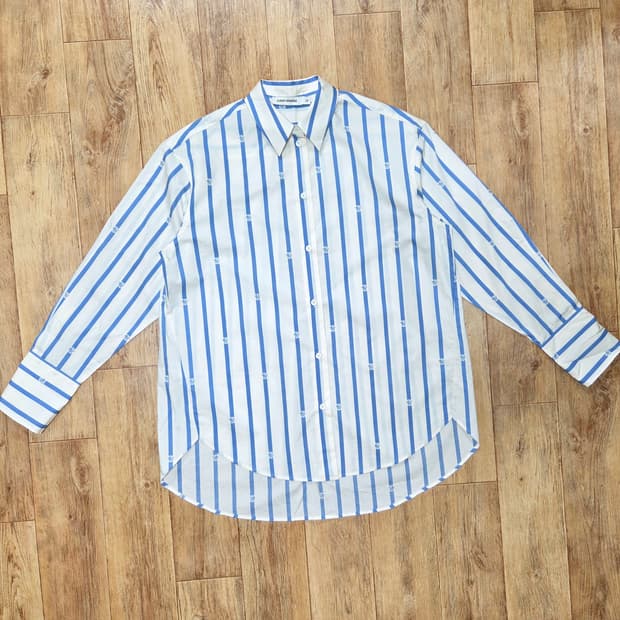 카린웨스터(CARIN WESTER) 오버사이즈 스트라이프셔츠 66-77