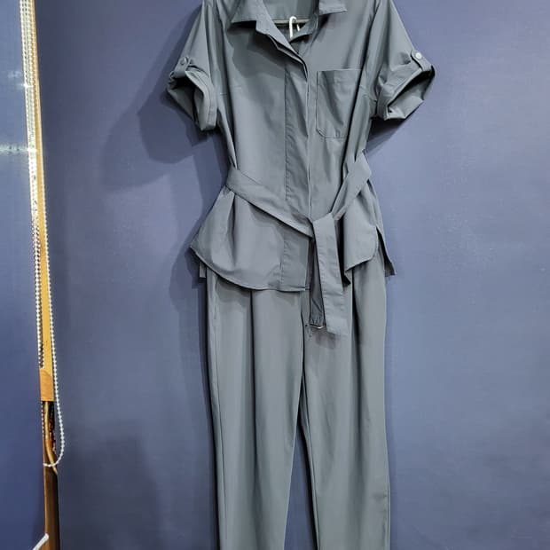 TAHARI 셋업