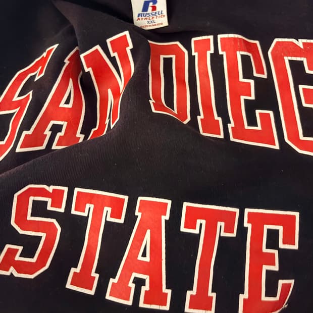 00’s Russell Hoodie (2XL)