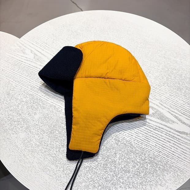 (정품/새상품) MACKINTOSH 매킨토시 공용 옐로우 트래퍼 햇