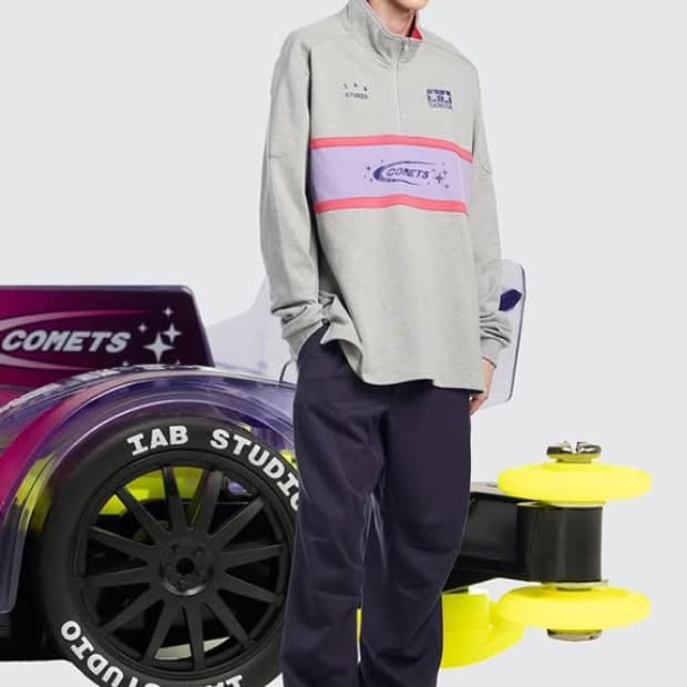 아이앱x타미야 하프집업