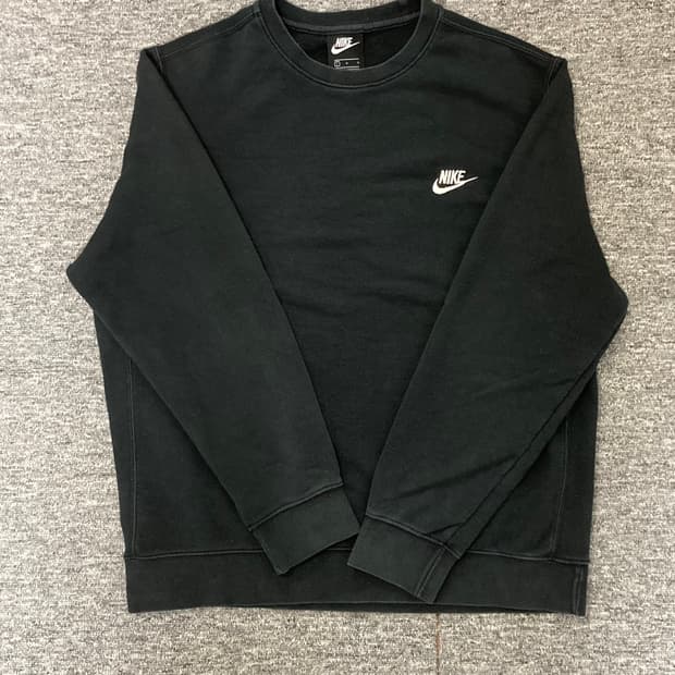 나이키 블랙 맨투맨 L