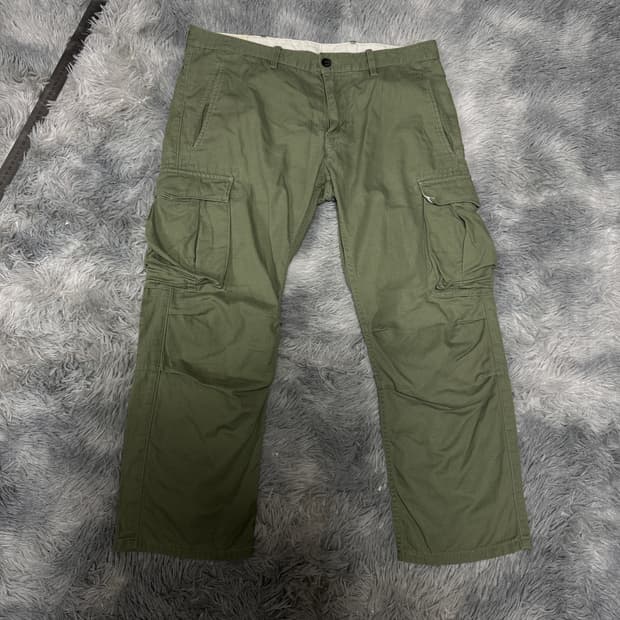 리바이스 카고팬츠 W 34 사이즈