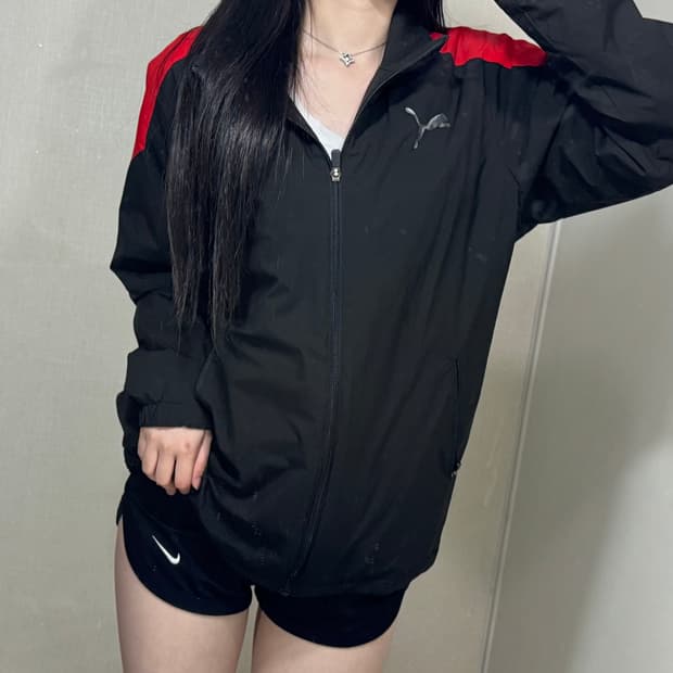 퓨마  빨검 배색 바람막이 집업 🖤❤️