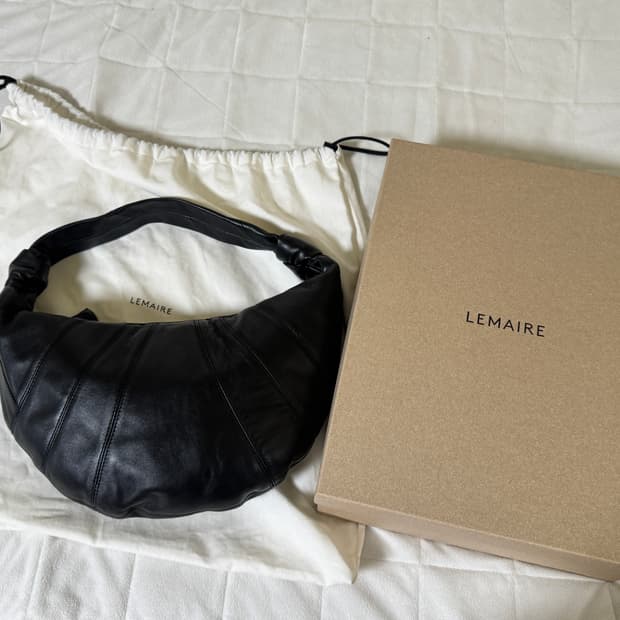 르메르 포춘백 소프트 나파 레더 블랙 라지